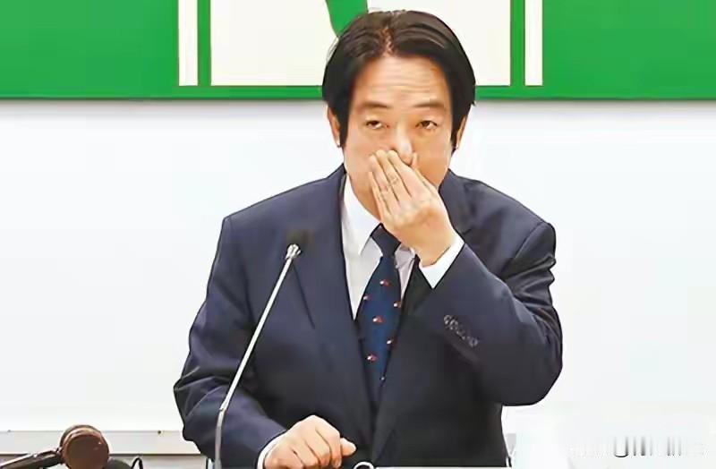 表决刚输就想翻盘？韩国瑜不配合，赖清德算盘彻底落空。表决刚输，茶还没泡，韩国瑜却