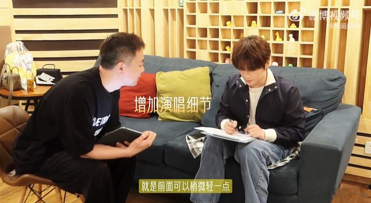 张远时候彩排Vlog歌手2026 被张远对待舞台的态度圈粉，《时候》十分钟彩排v