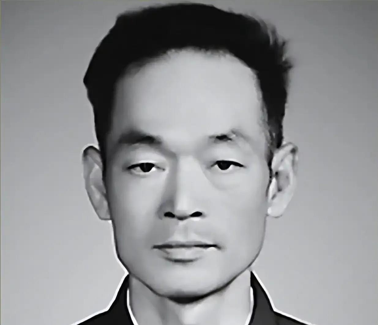1995年，许世友长子许光携妻子奔赴北京探望女儿许道江，女儿提议安排招待所落脚，