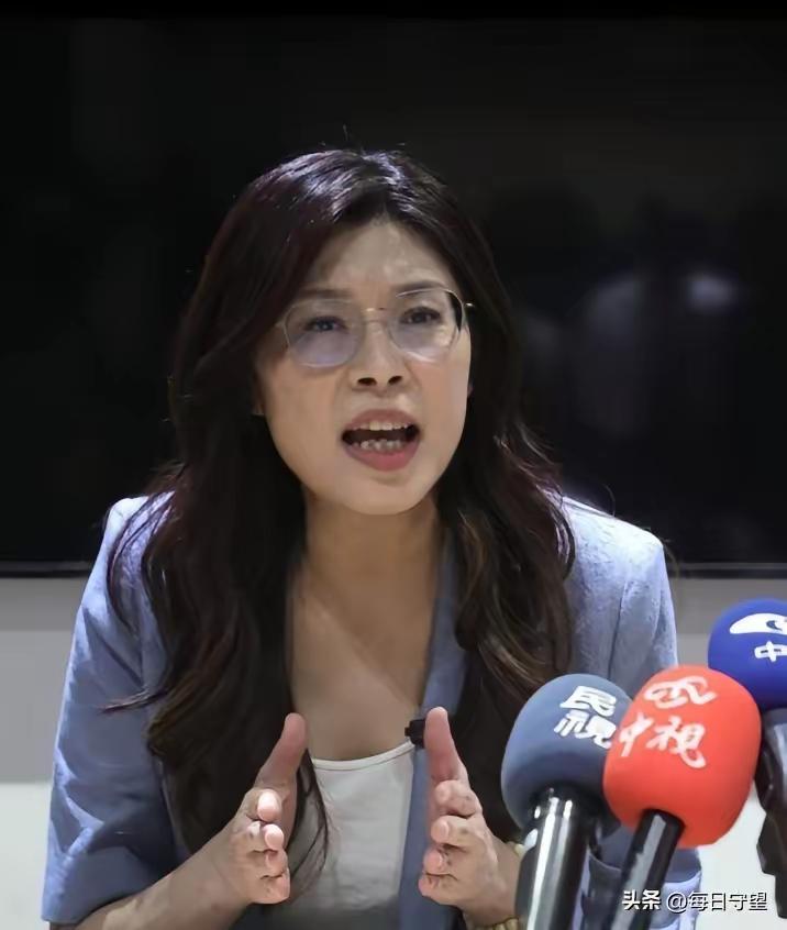 郑丽文受邀访陆，两岸传来重磅喜讯
 
今天，岛内传来重大喜讯！
​今天是3月30