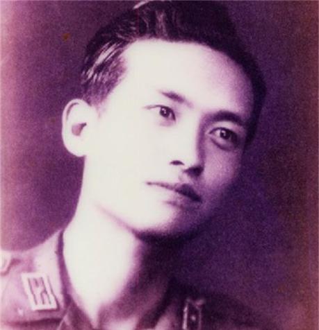 1947年，一名国民党少校被俘虏，在即将被解放军押送到改造所时，他突然大喊道：“