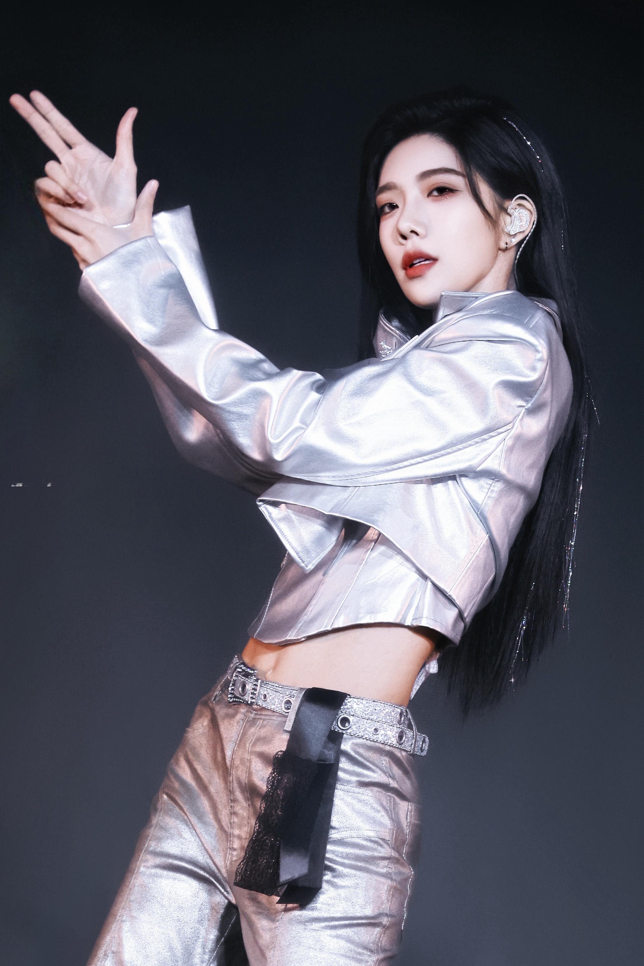 【沈梦瑶】沈梦瑶 银色战袍 