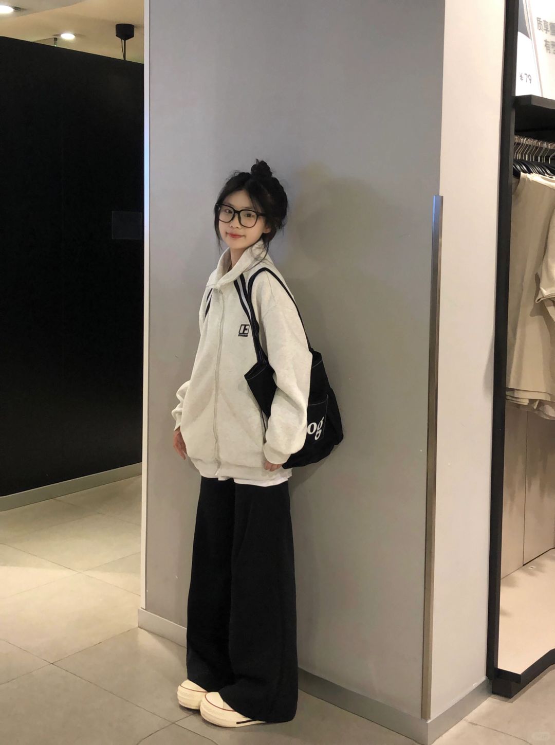 早春的第一件灰色外套好好看！🔒住啦！！！