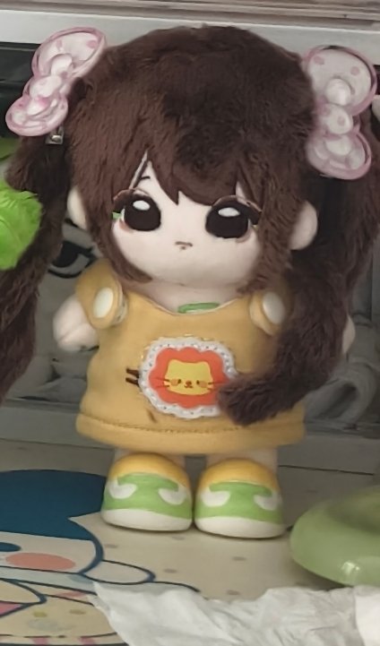 忧郁小美女 