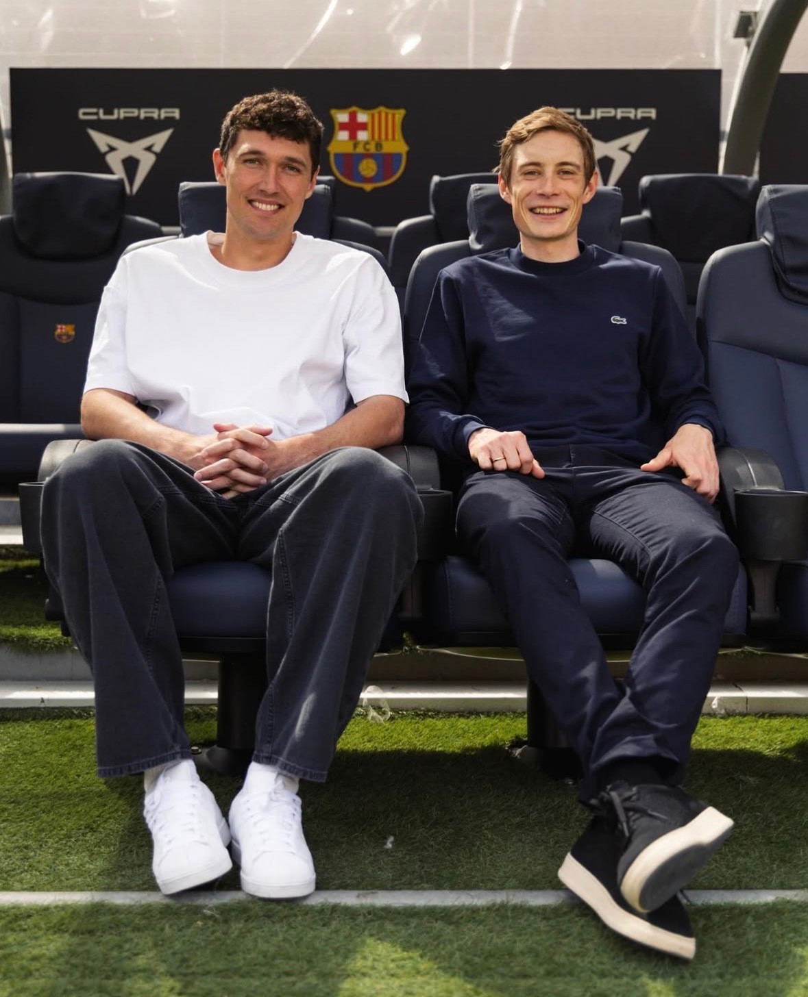 克里斯滕森与丹麦自行车运动员乔纳斯·文格加德🇩🇰巴萨至死不渝红蓝魂