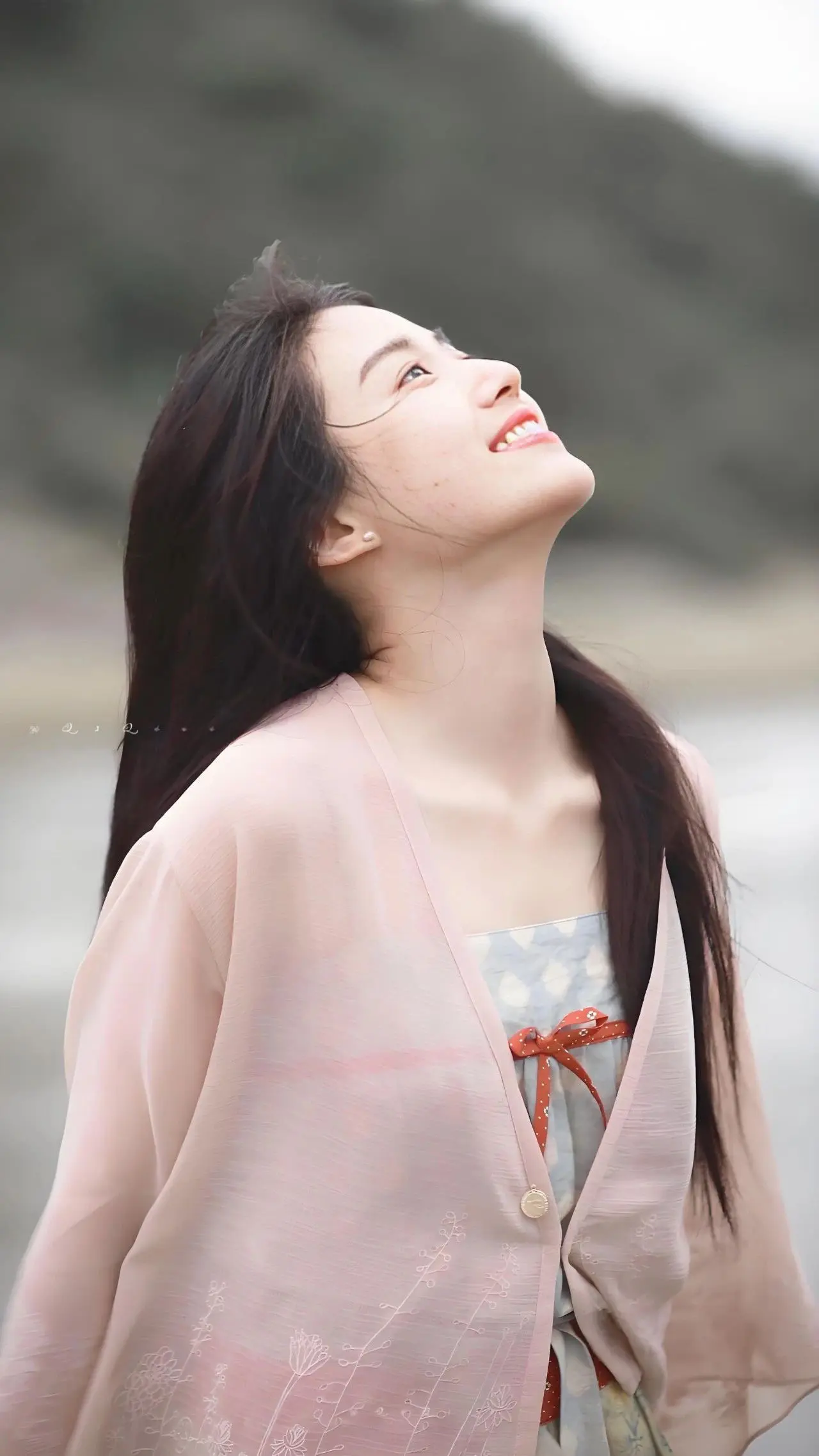 卢昱晓 纯欲天花板