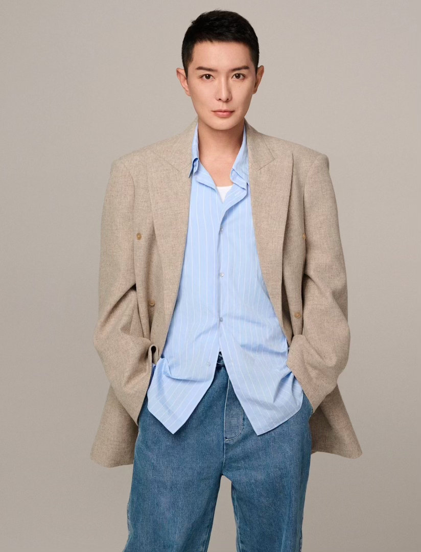 刘冲夸赞檀健次刘冲说檀健次是很棒的演员 刘冲（Rocco Liu）：《VOGUE
