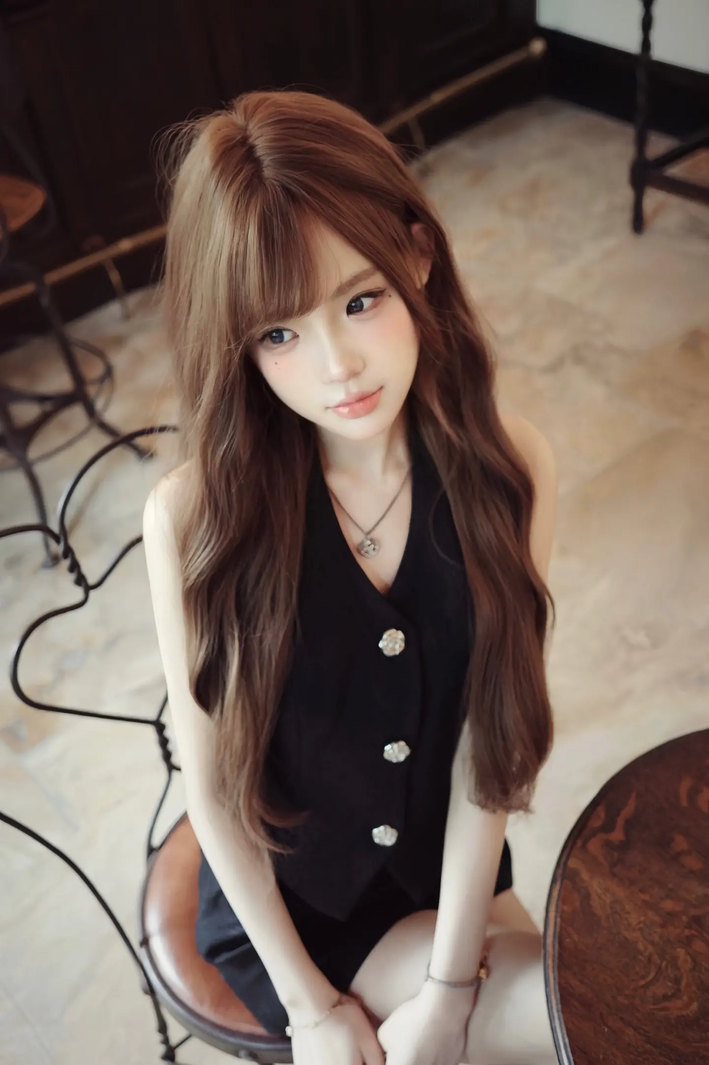 唉 好累 现在只想有个人爱上我 我能每天和他说一点很笨很笨的话撒撒娇…