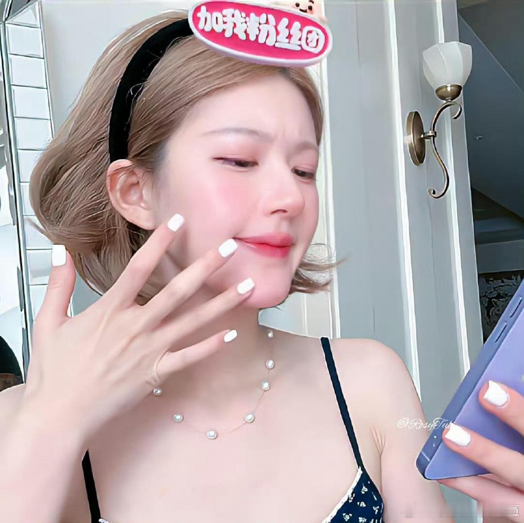 赵露思问银河酷娱确定要否认吗有证据直接放啊！录音啥的拿出来还原真相早点维护自己的