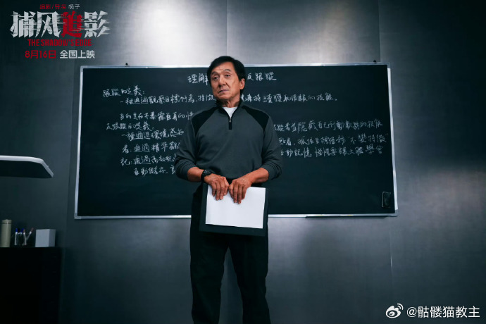 原来写信真的会被成龙看到成龙回应十年剧粉双向奔赴的美好大概就是这样，十年追随着成