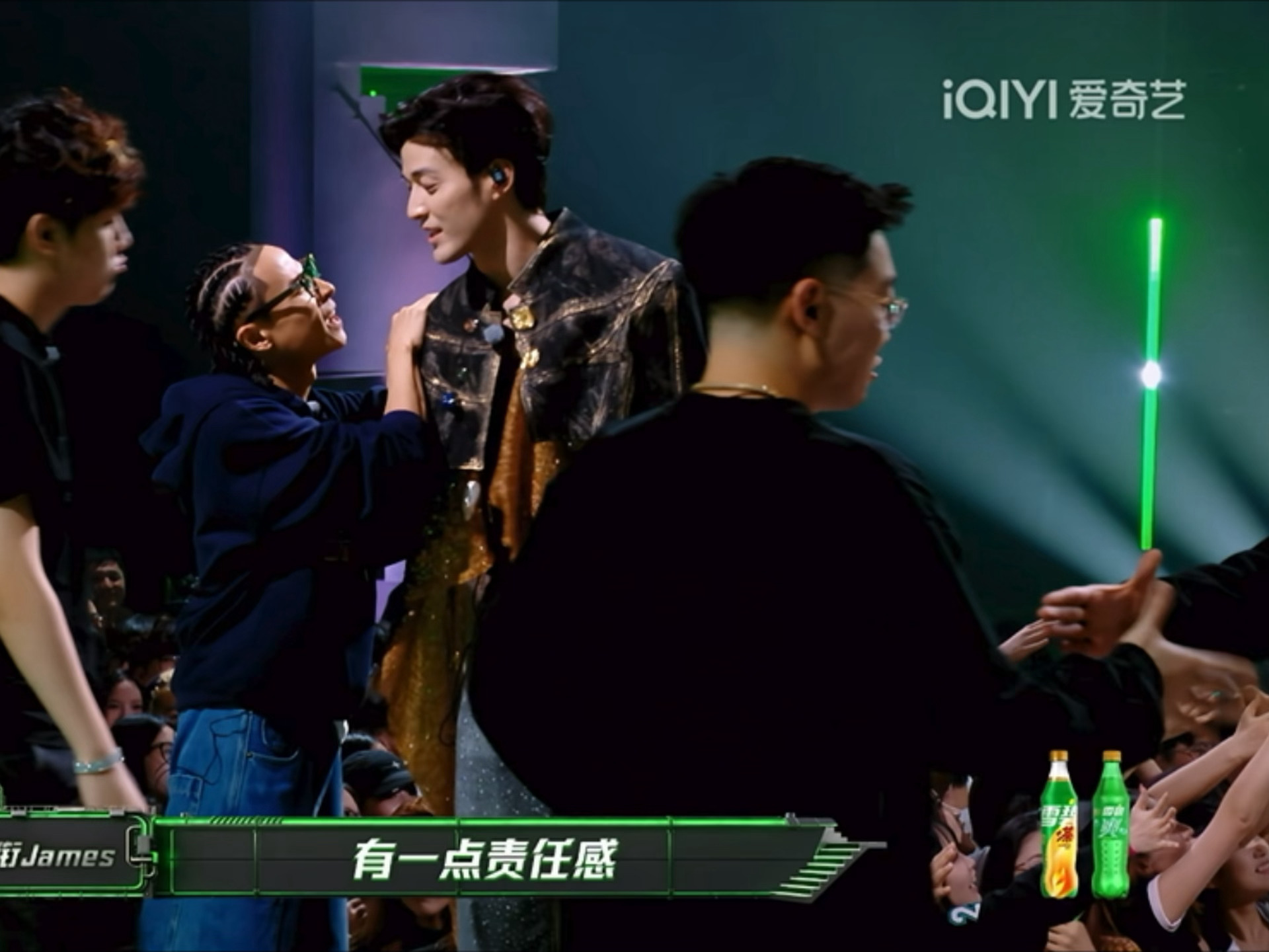 只要是合作过的哥哥一定都很喜欢小顺捏 