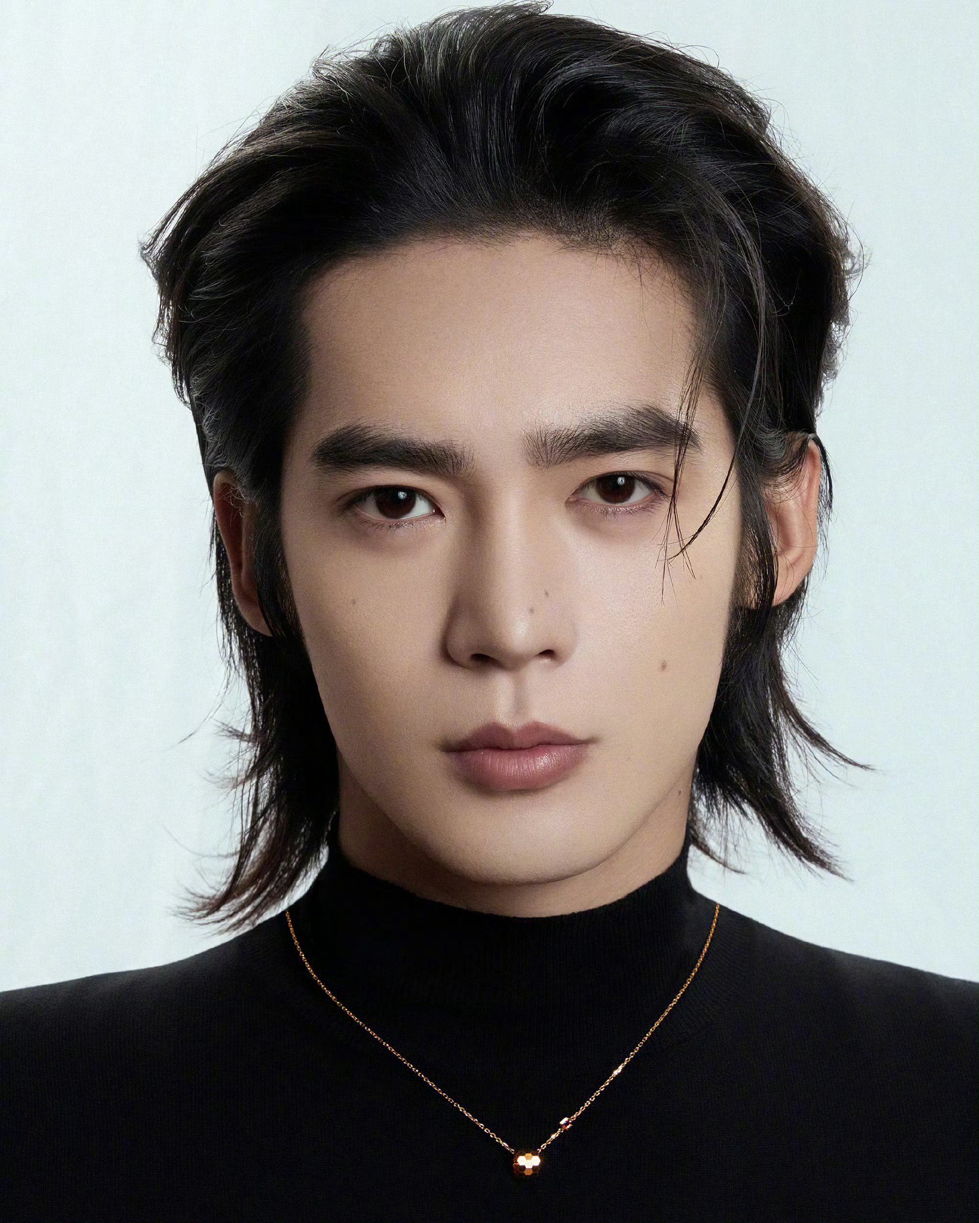 于适✖️CHAUMET Bee de Chaumet中国区新年限量版系列大片 风