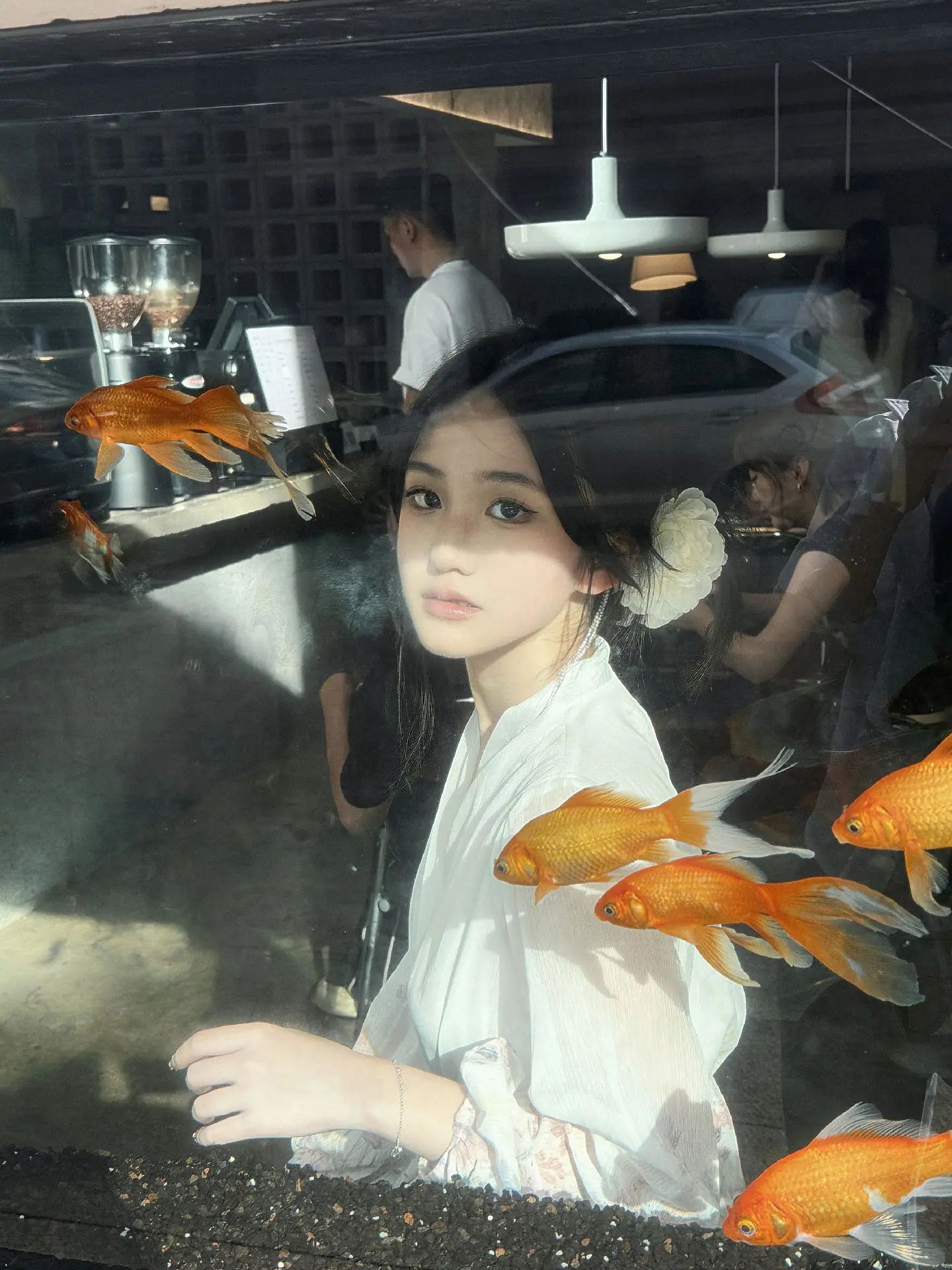 束缚我的从不是绳索 是回忆