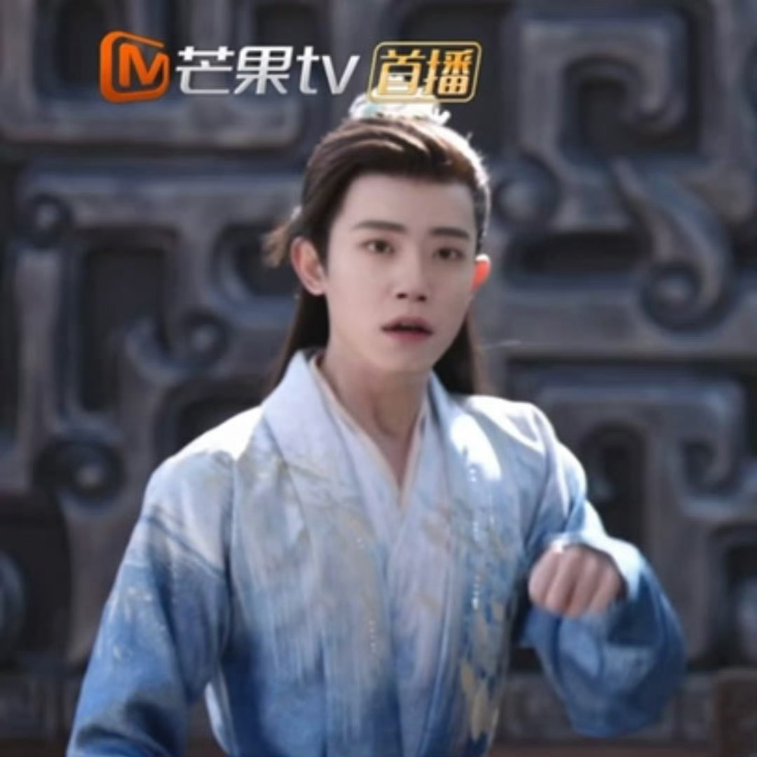 锦月如歌换脸效果居然还可以，李明德换成李卿，一点都不违和。图一图二换脸后，图三换
