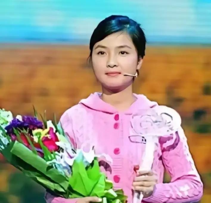 1996年，山西1女孩，5岁时父亲车祸去世，母亲无力抚养5个孩子，含泪把她送人，