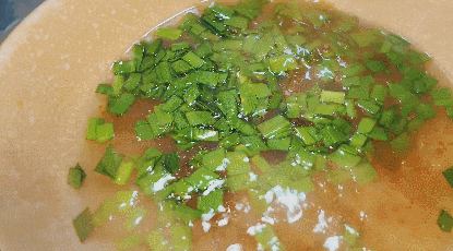 新年爱好打卡做一碗汤面真的很好吃哦，看看我做的如何呀？让画面动起来也是一个方法呀