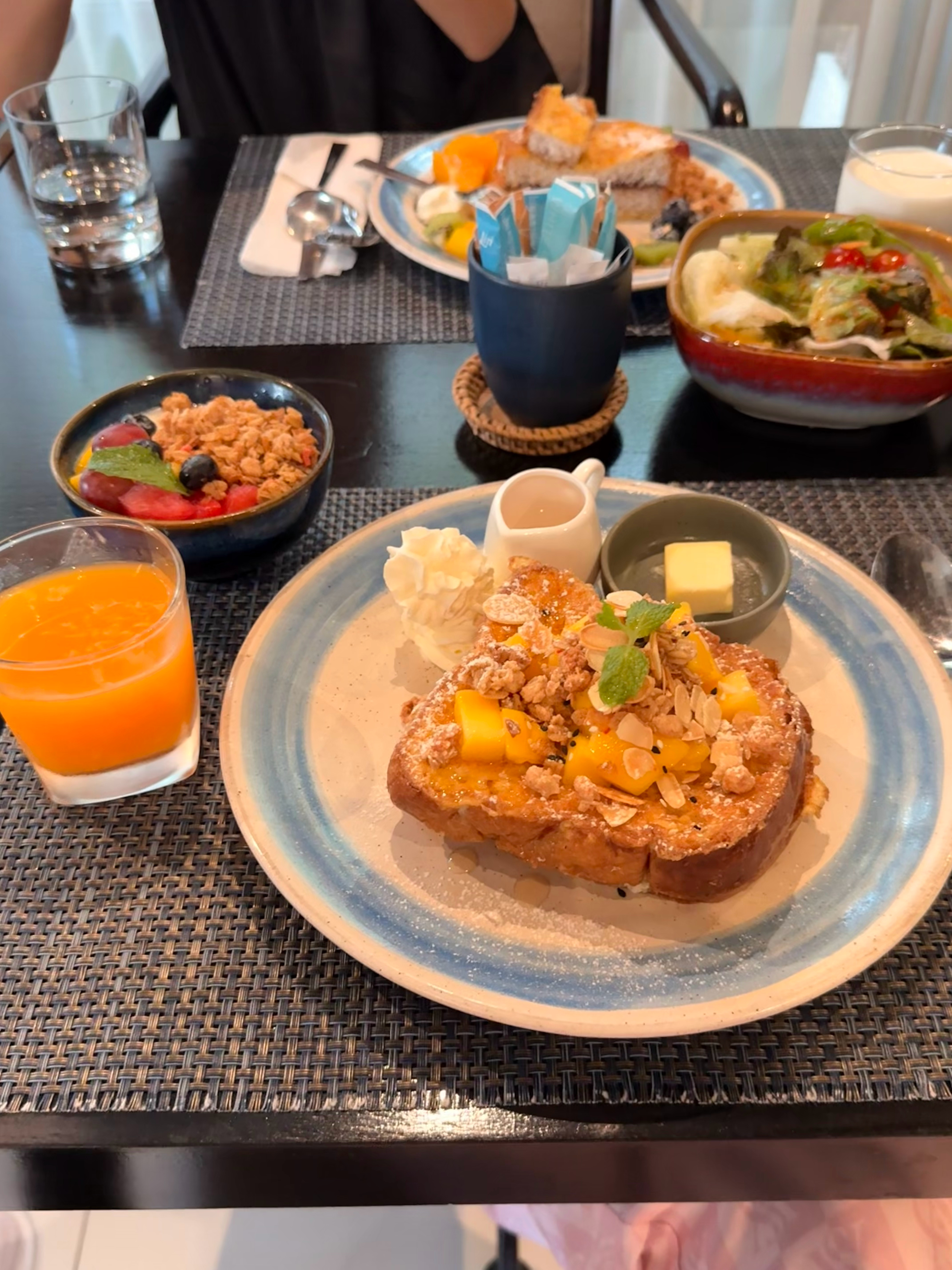 为了酒店的早餐怎么样也要早起🤤尤点幸福