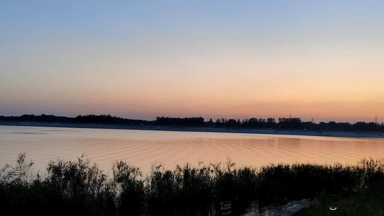 #分享一下你随手拍下的夕阳余晖#