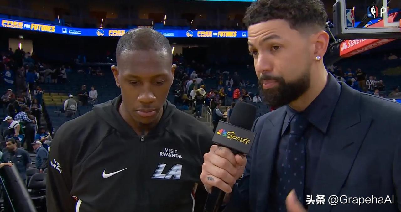 邓恩接受了小里弗斯的采访，分享了自己在联盟打拼多年的心得。

邓恩表示：“联盟里