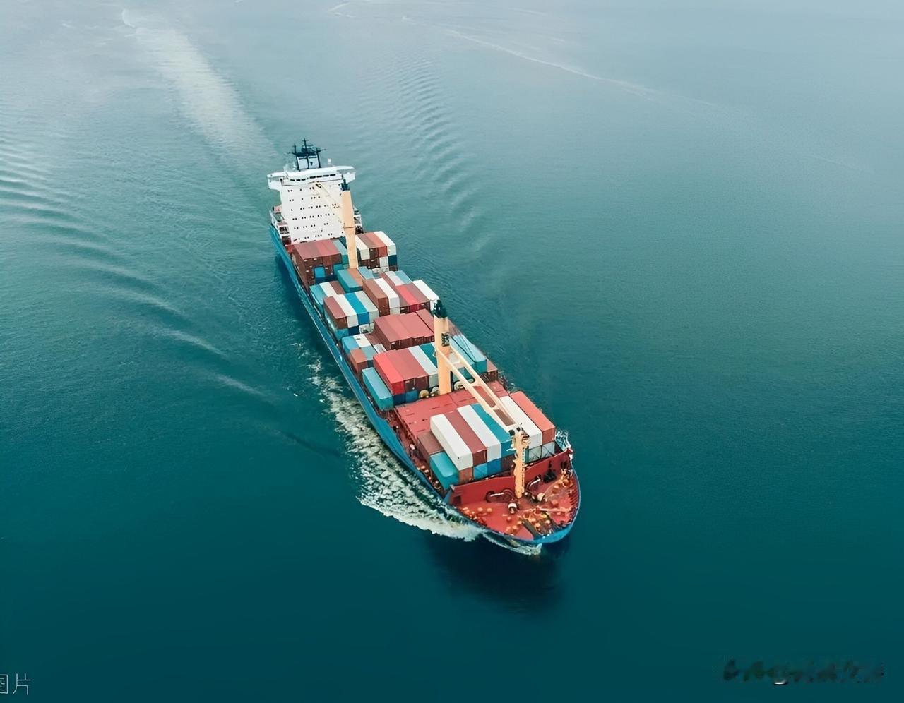 美国扣押中国油轮，
只能说明一个问题，
就是美国不敢打委内瑞拉。

美国不敢打委