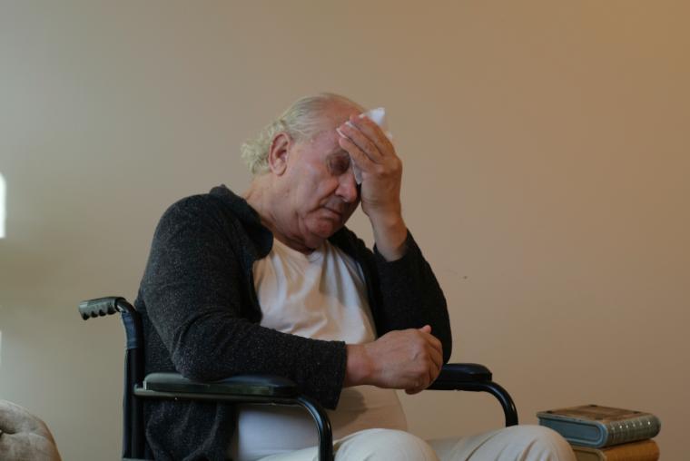 56岁男子深夜脑梗离世，提醒晚上不要做5件事，加大脑梗风险

脑供血不足在临床上