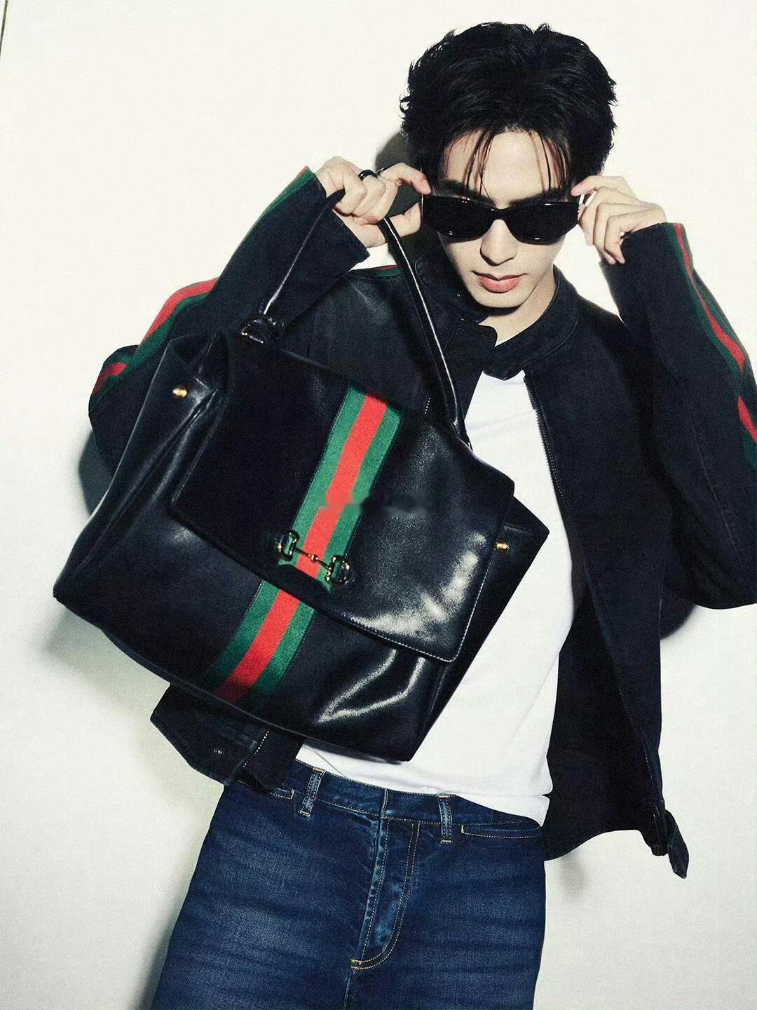 宋威龙 张凌赫同样的浓颜谁的拍摄更符合广告的调性 