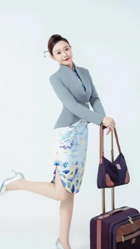 千百次相逢，换的一次回眸。