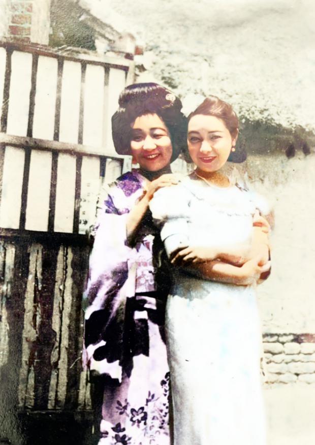 日本籍慰安妇极少留下单人照，所以就导致了，照片上这两个日本女明星，常常被误认为是