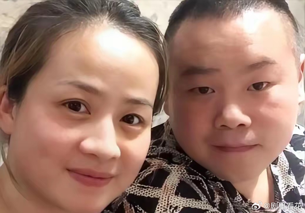 2014年，岳云鹏开豪车带老婆郑敏回老家，二姐吞吞吐吐地说：弟，姐想在城里买套房