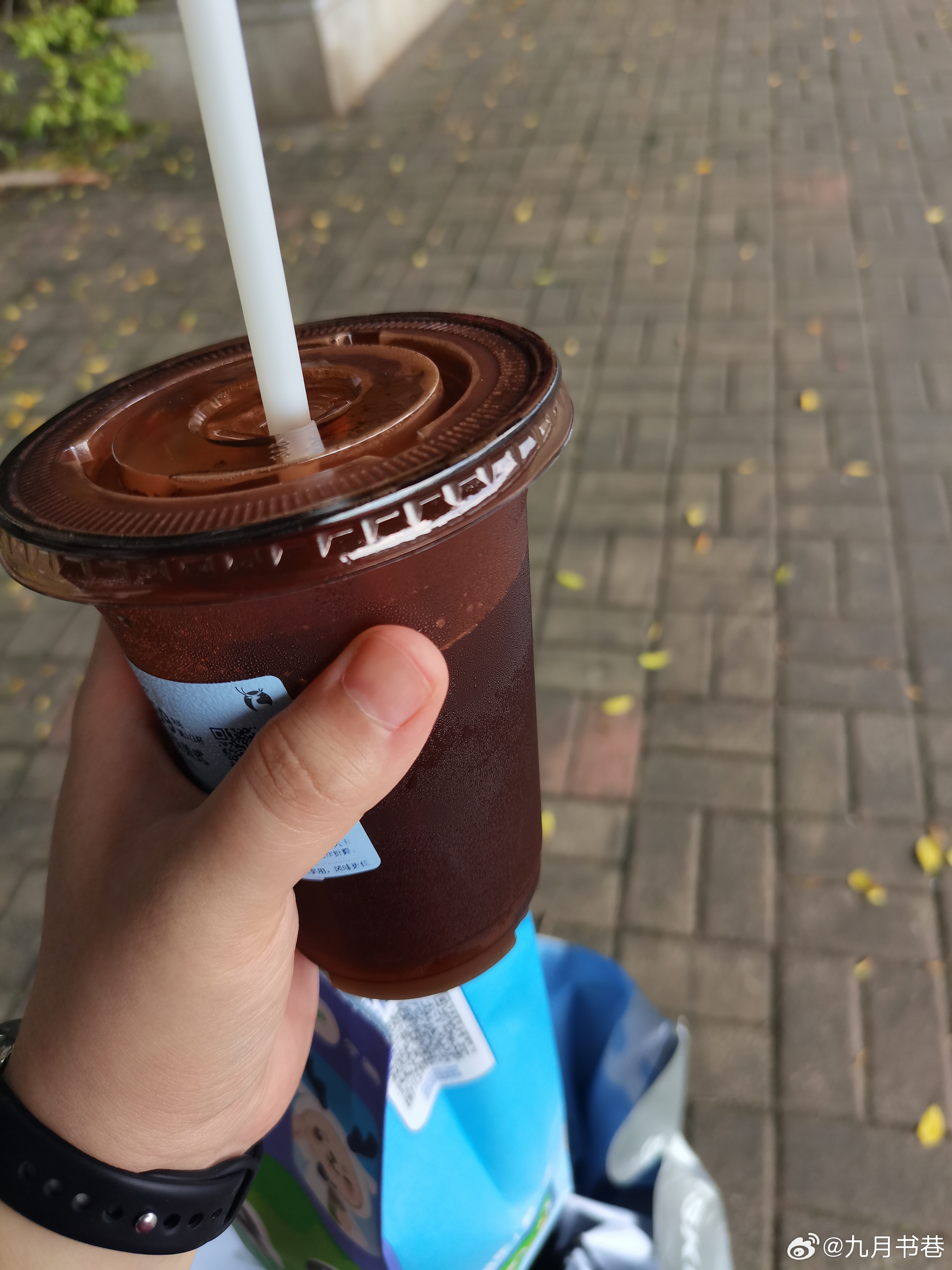 感觉自己每天在给瑞幸打工…… 