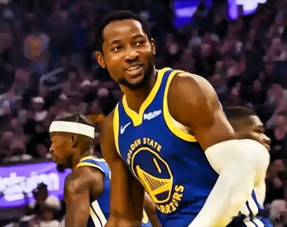 勇士天才锋线库明加开始诈伤了！

根据据记者Anthony Vslater报道，