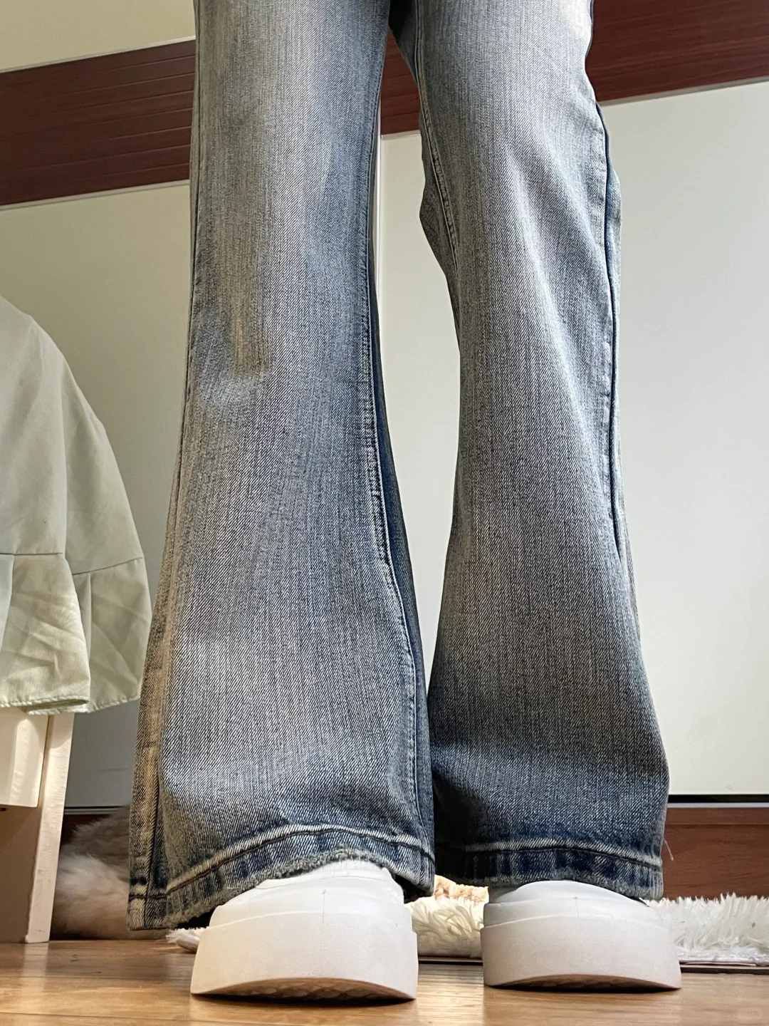 啊啊这条微喇版型真的炒鸡无敌正！！！！