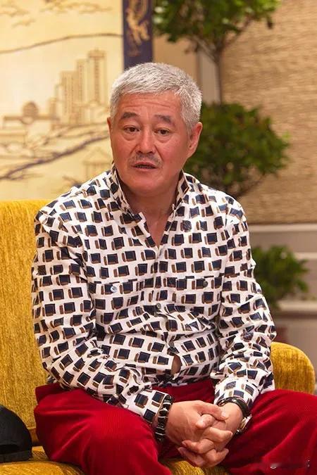 喜剧演员，赵本山说，02年，我拍《刘老根》第二部，有一段剧情是刘老根因为被骗然后