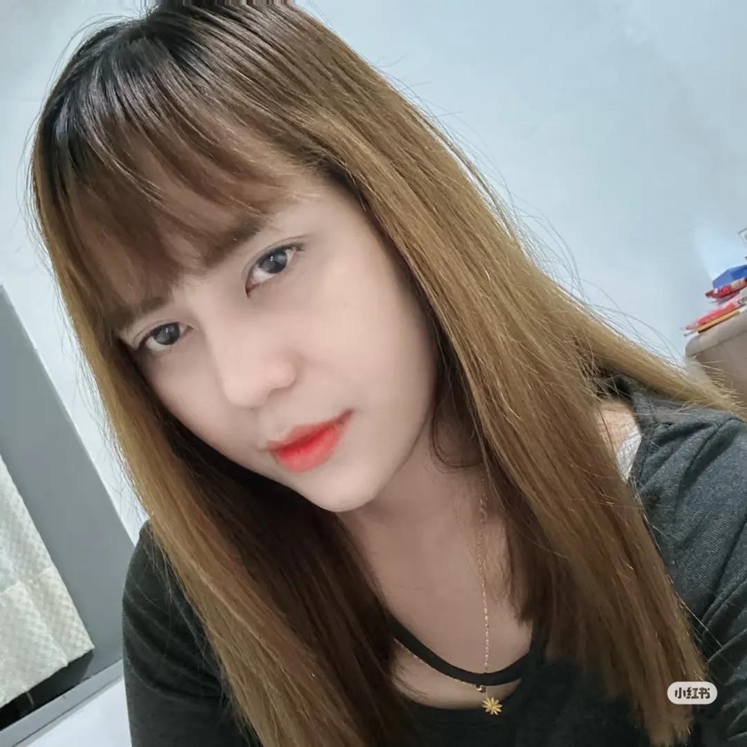 发优质内容享分成话说台湾近几年就推出了许多颜值和气质都相当不错的新晋博主，而Er