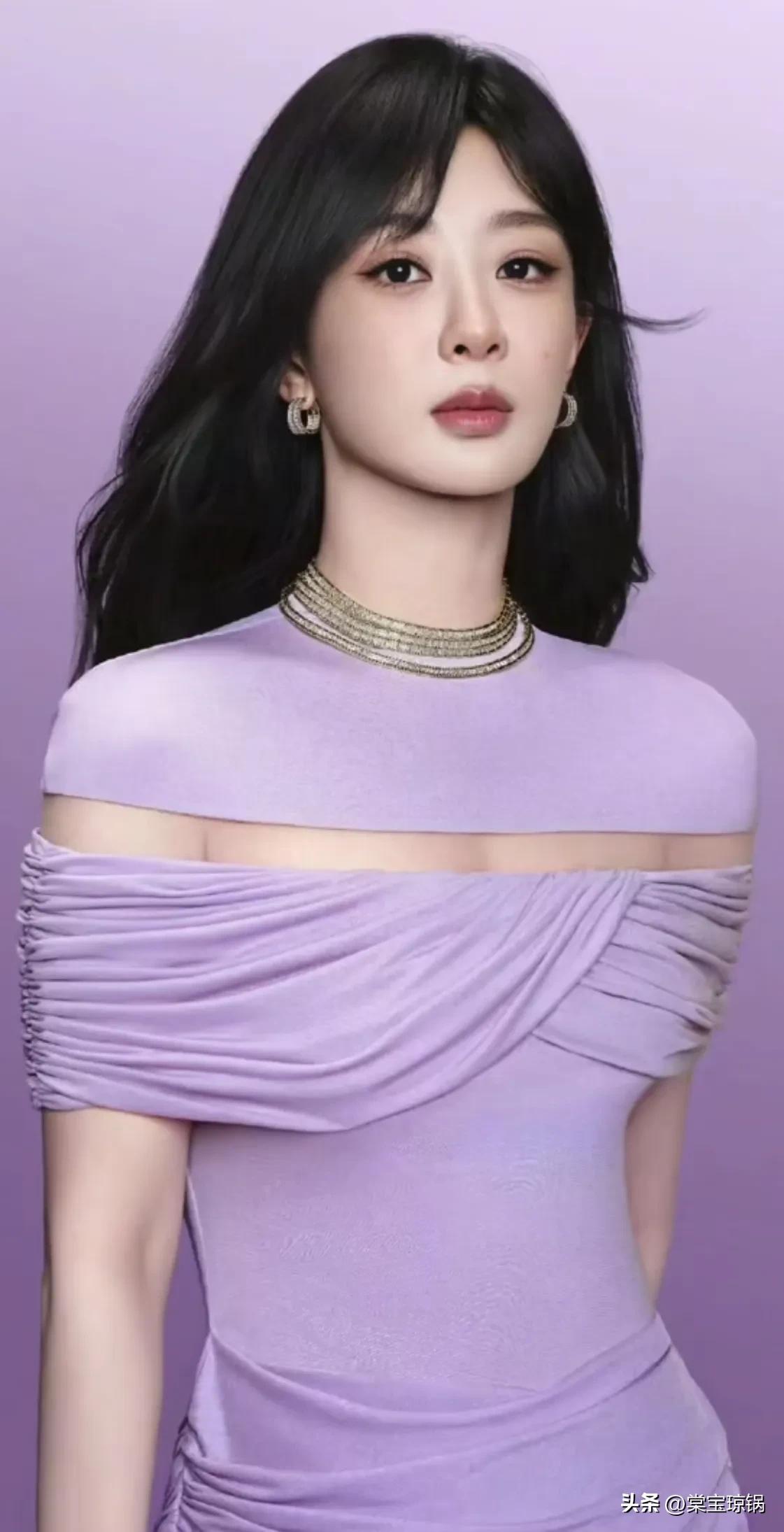 杨紫真的变老了，
不是因为她造型老成，也不是因为她做事老练，更不是她说话古板，