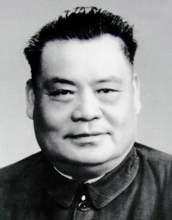 1935年，南下失利的红四方面军在丹巴休整了大半年时间。期间36岁的中共大金省委