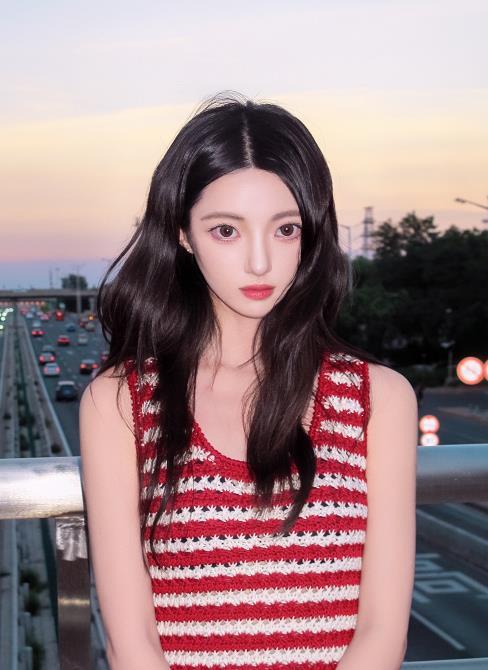许荔莎报警 于正急得直播都没开美颜 要毁掉手上两员大将，于正也是急眼了，急的连美