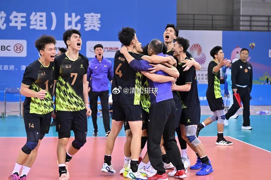 稍后19:302025年第十五届全运会男排成年组冠亚军决赛：福建男排vs山东男排