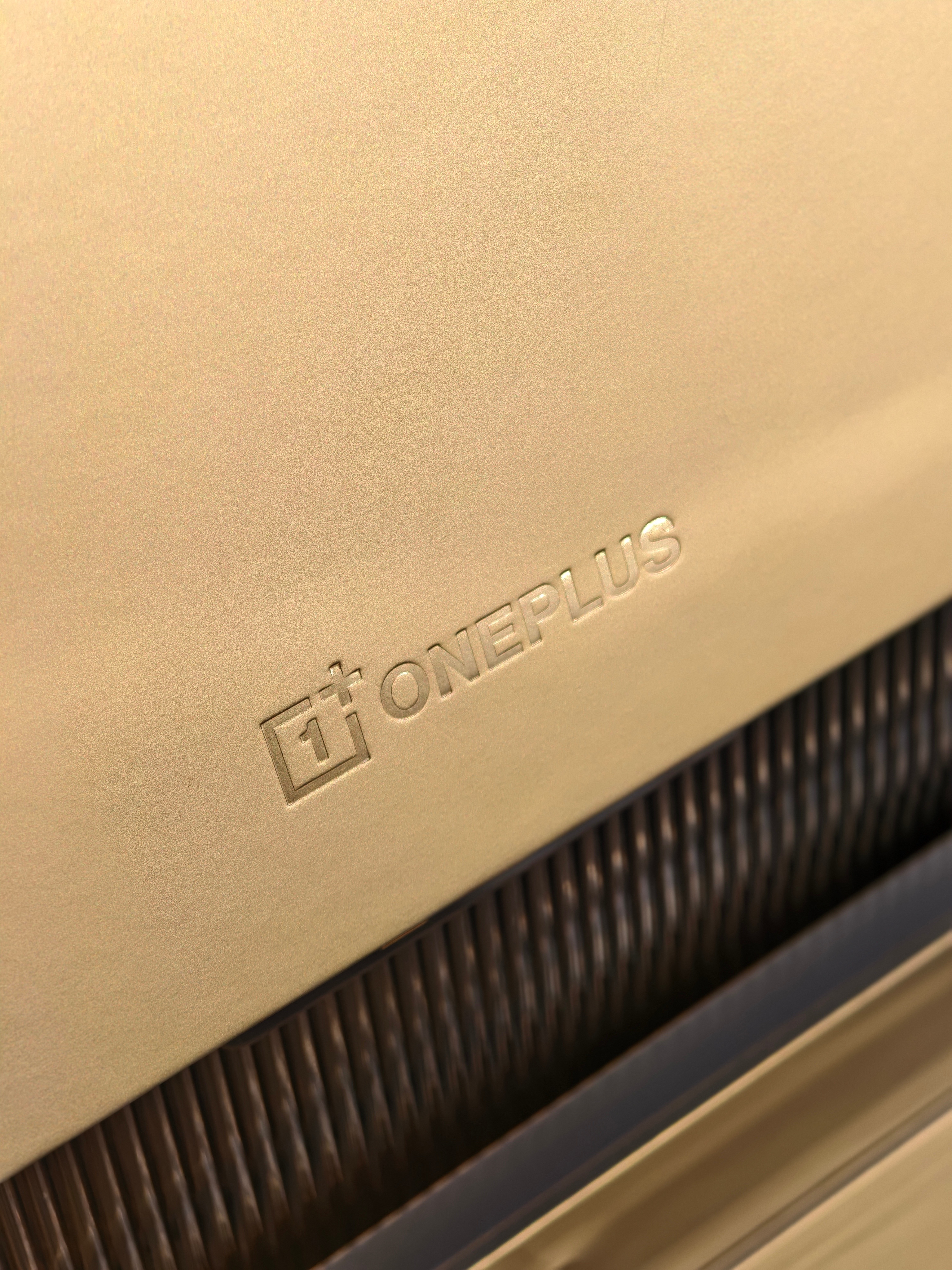 一加Ace6T 一加每次的邀请函都很实在！这次也不例外，收到一个睡眠仓～记得去年