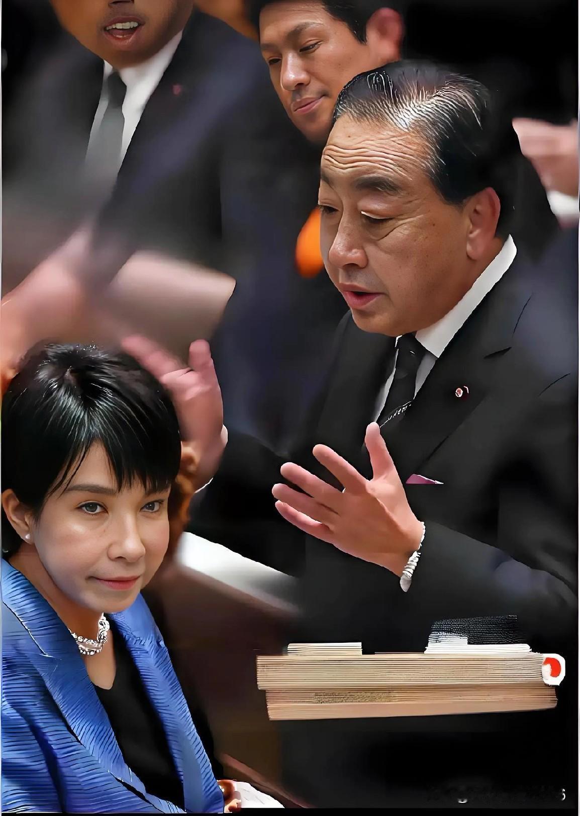 关键时刻，前首相野田佳彦，向高市挥出一记重拳!
中国加码反制日本，不到24小时，