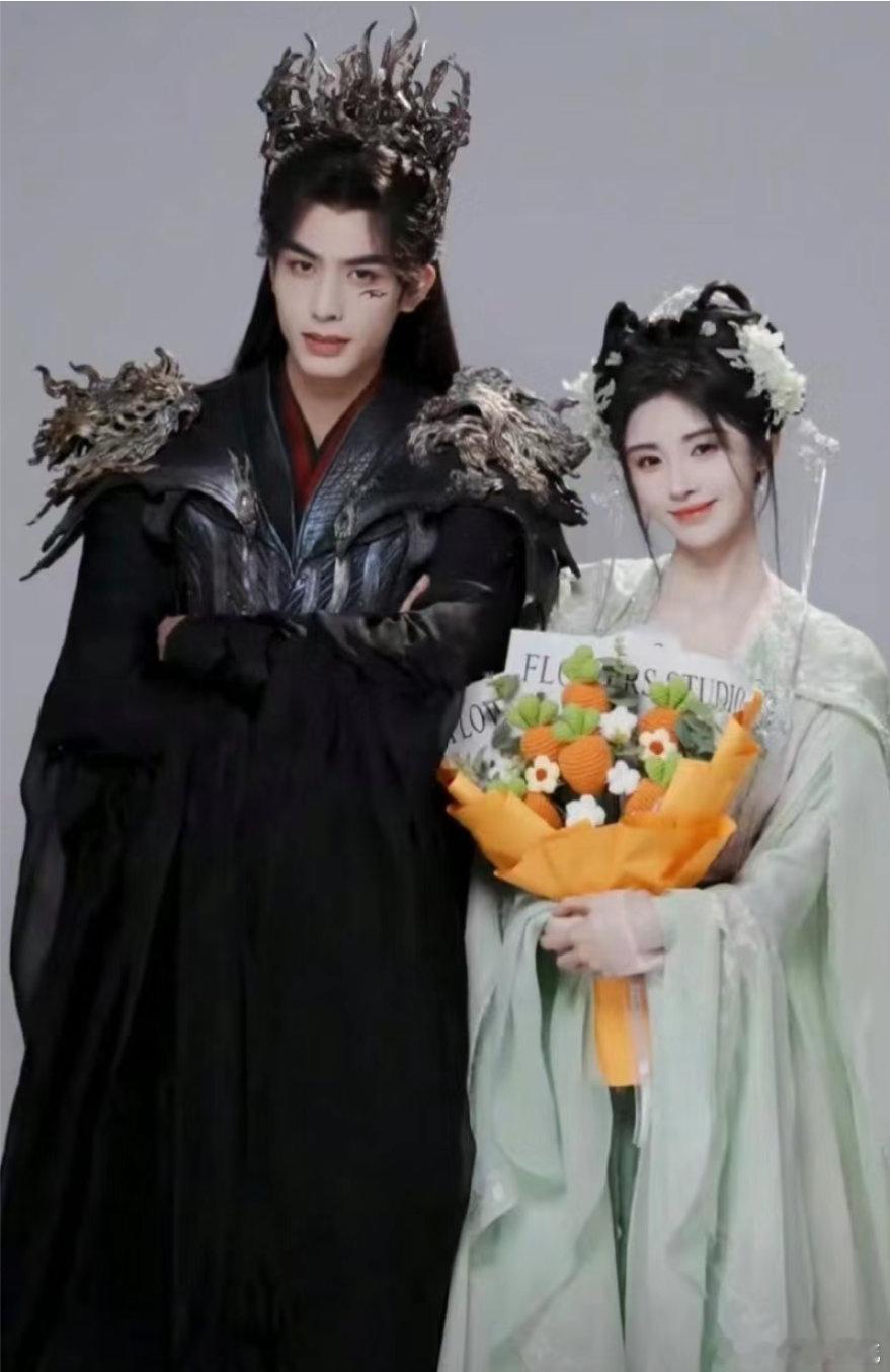 千香引是不是低配版苍兰诀？ ​​​