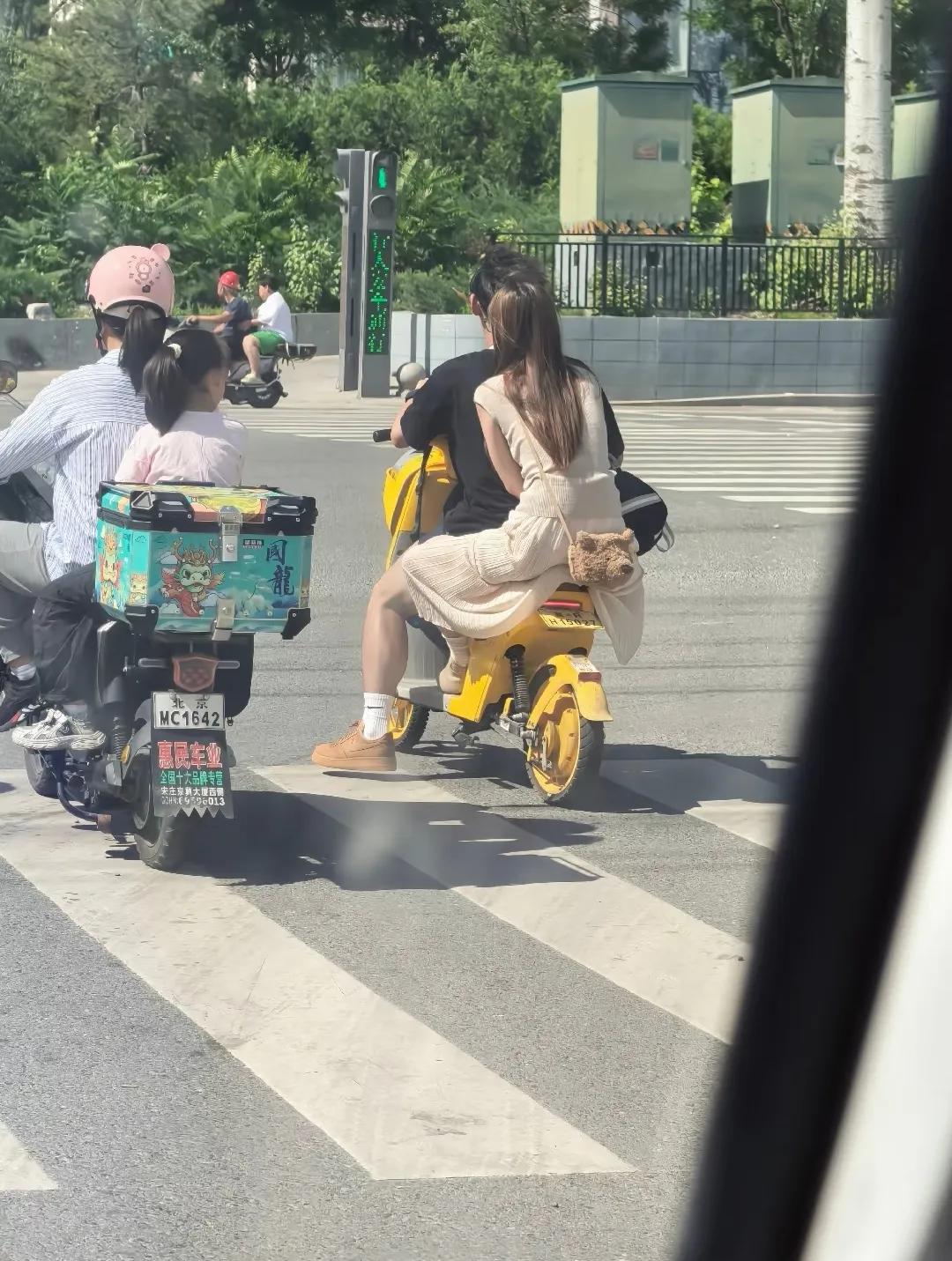 第一眼看错的请举手！