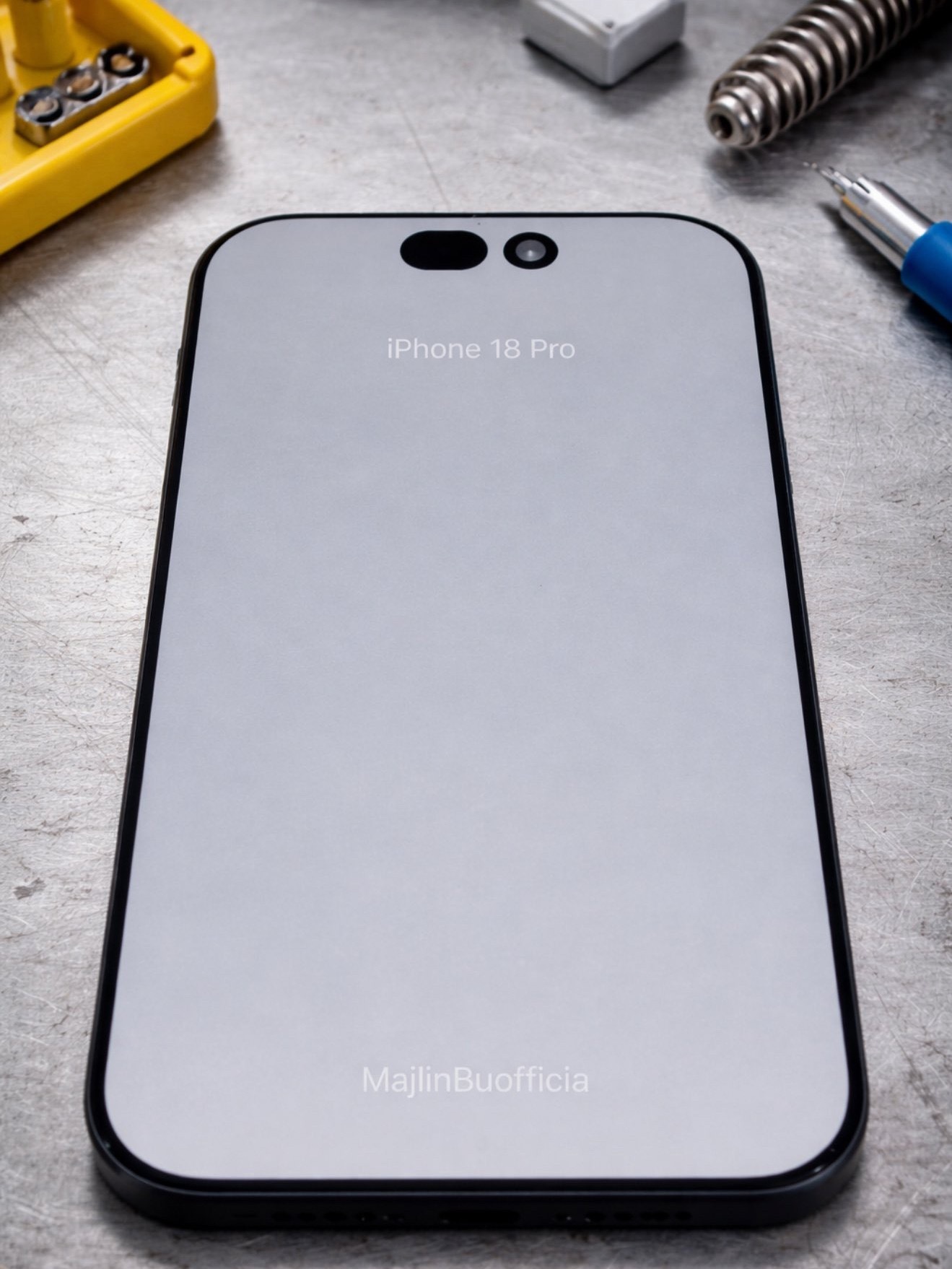 iPhone18Pro模具偷跑距离 iPhone 18 Pro 发布还有不到 1