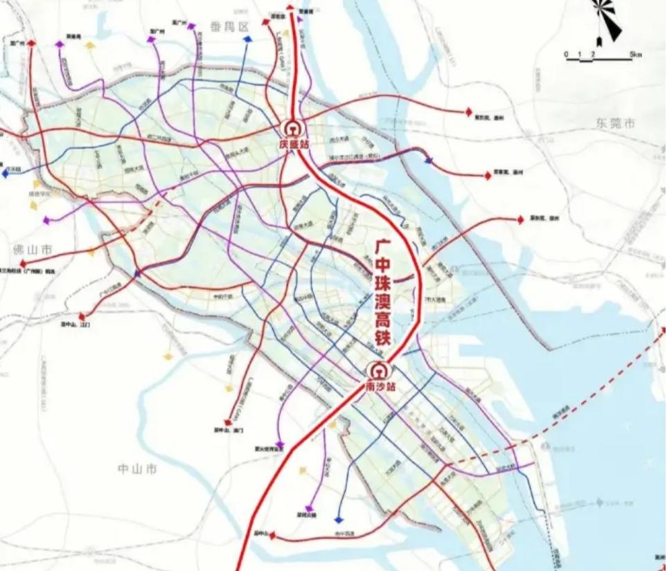 广珠澳高铁（广州至珠海、澳门高速铁路）的建设确实是中国推进粤港澳大湾区互联互通的