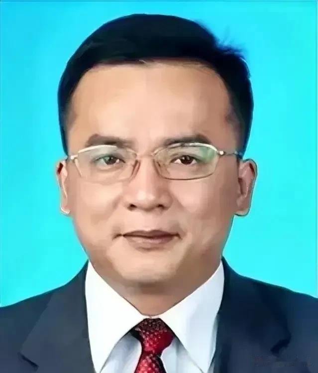 突发，普宁市人民医院医共体总院一把手被查

刚刚，权威媒体发布消息，广东省普宁市