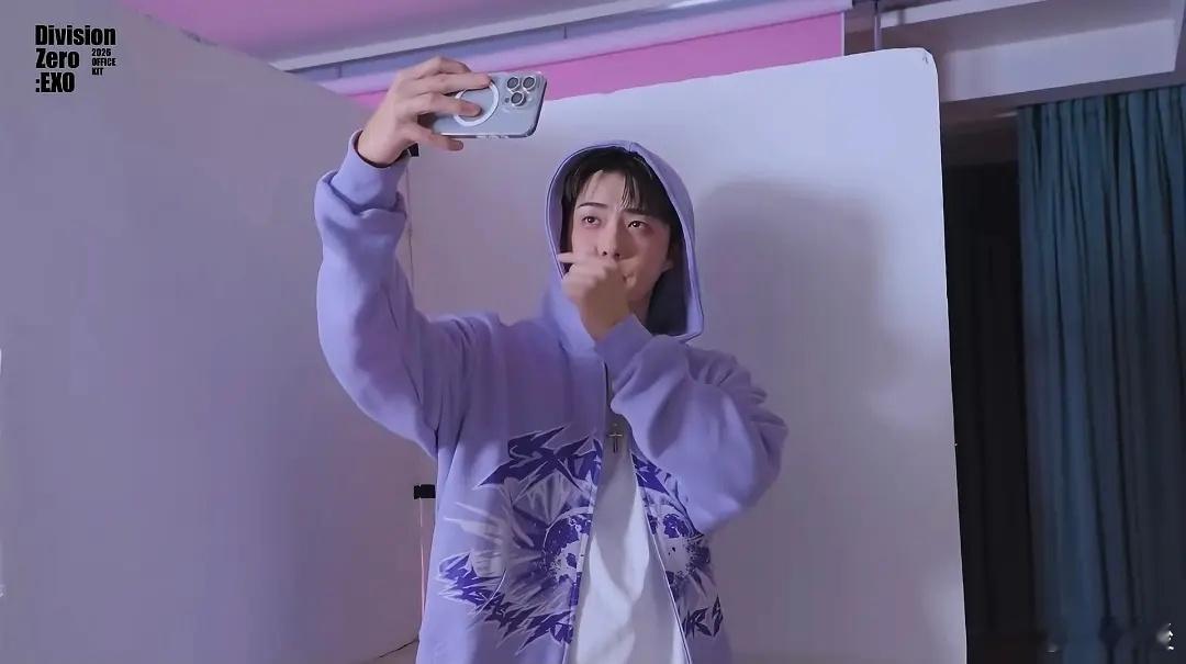 韩国的空气里真有酵母是吗连吴世勋到了年龄也避免不了 