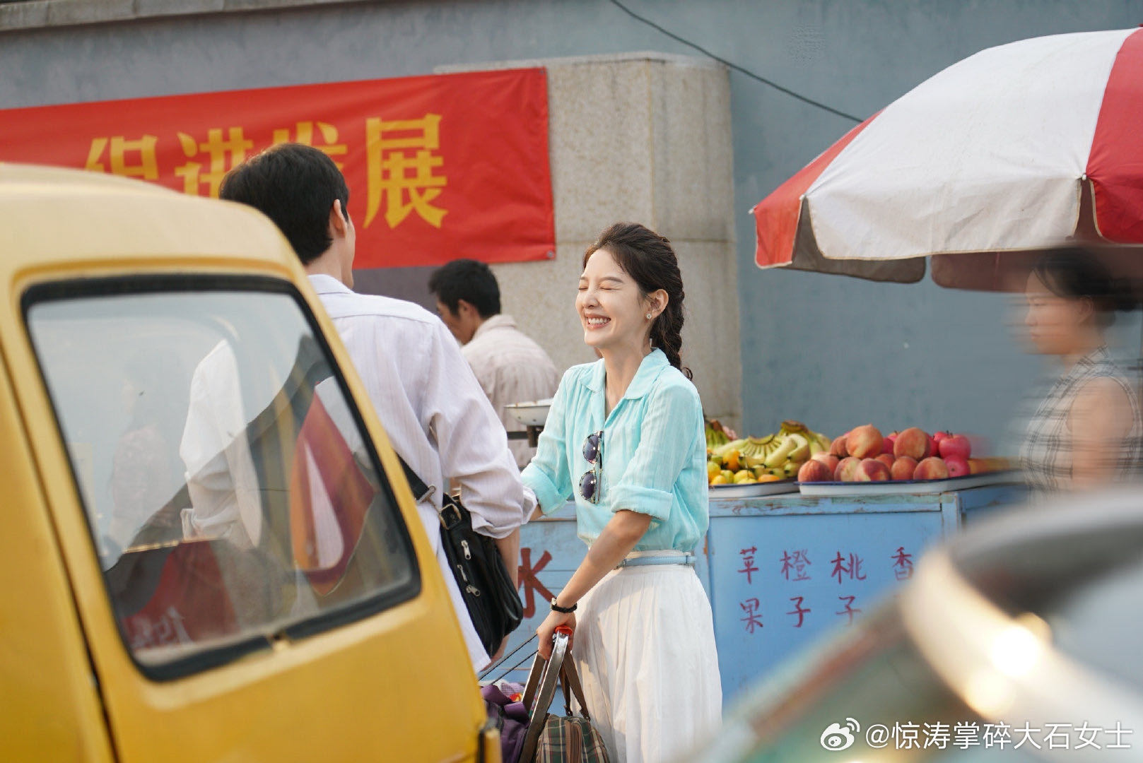 郑晓龙说章若楠的镜头剪不下去章若楠让郑晓龙多说点 章若楠太争气了！郑晓龙导演亲口