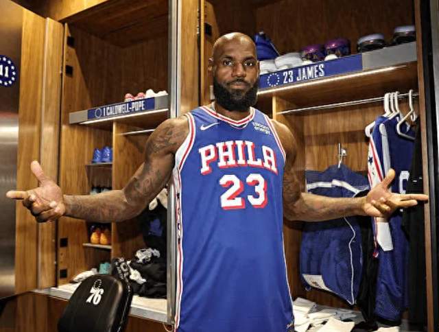 传奇坚守！詹姆斯超半数人生时光奉献NBA赛场 老而弥坚