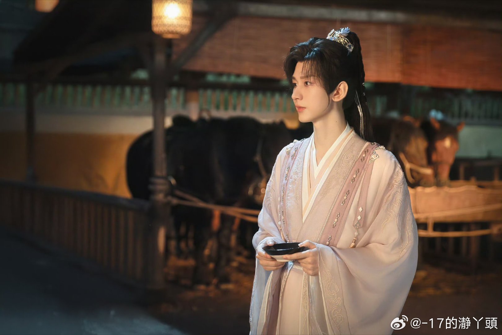 成毅长安二十四计cy成毅谢淮安成毅，你是远方的风景，我是游走的旅人，我翻山越岭长