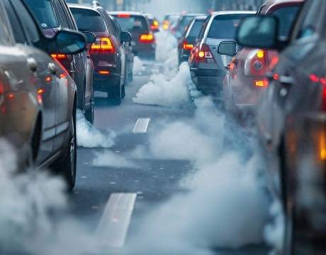 燃油车闲置停放不伤车，真正加速车辆老化的，是车主忽略这件事